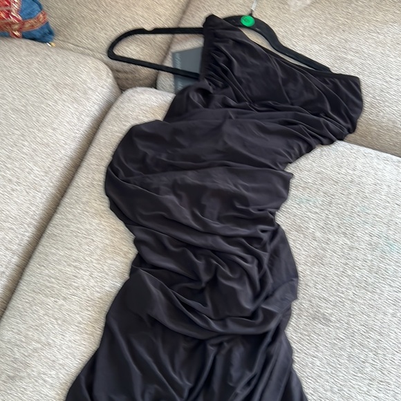 Norma Kamali DIANA DRESS black one shoulder - Picture 11 of 16